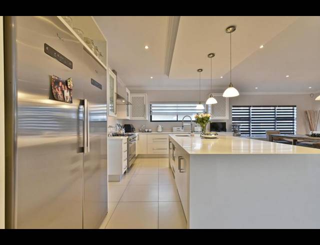 3 BEDROOM HOUSE FOR SALE IN EYE OF AFRICA